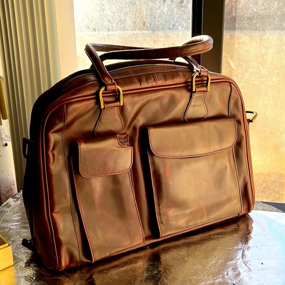 Vintage-Ish Brown leather bag
